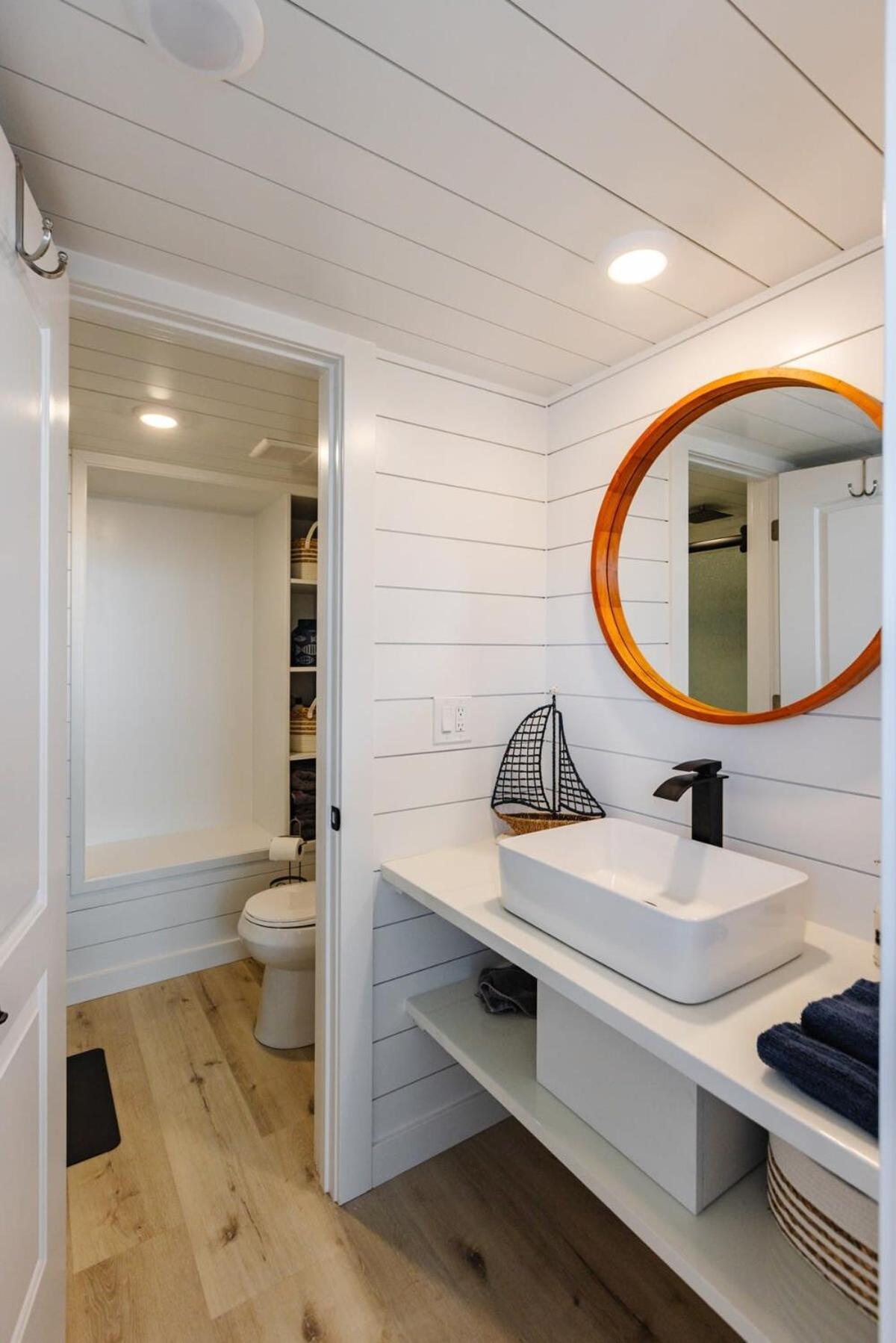Modern Home With Private Hot Tub Apple Valley Екстериор снимка